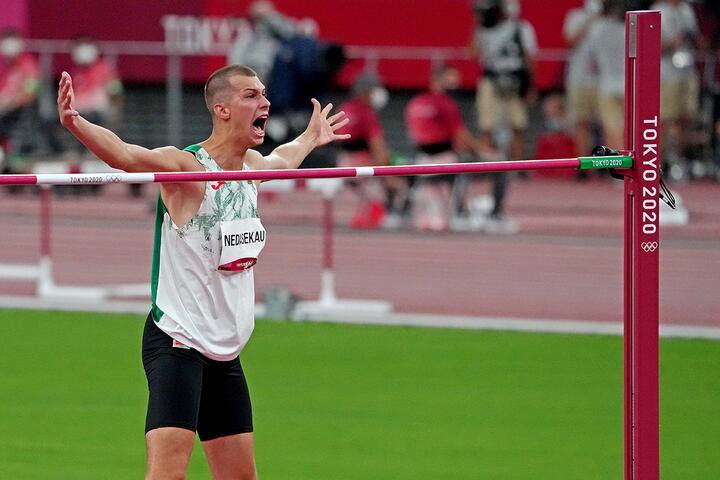 6DBA9FF2-8D71-4150-8D95-3DBCAEDCF843