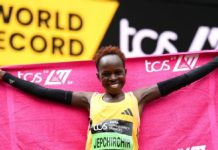 Сьогодні в історію світових рекордів з марафону своє ім’я вписала кенійка Перес Джепчірчір