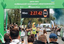Микола Давиденко вдруге поспіль виграє Київський марафон Незламності